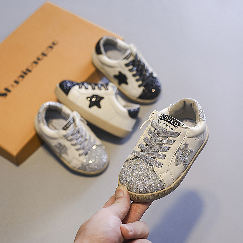 Version coréenne pour mère et enfant de nouvelles baskets pour bébé, chaussures à la mode pour filles, chaussures antidérapantes à semelles souples pour garçons, chaussures étoiles_voghion.com