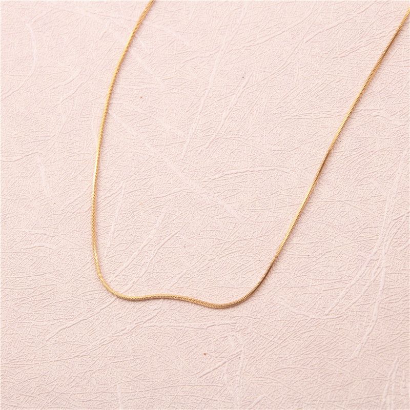 Women's Jewelry Elegant Titanium Steel Choker Necklace Thin Snake Bone Chain Stylish Collarbone Chain For Women In Gold_voghion.com