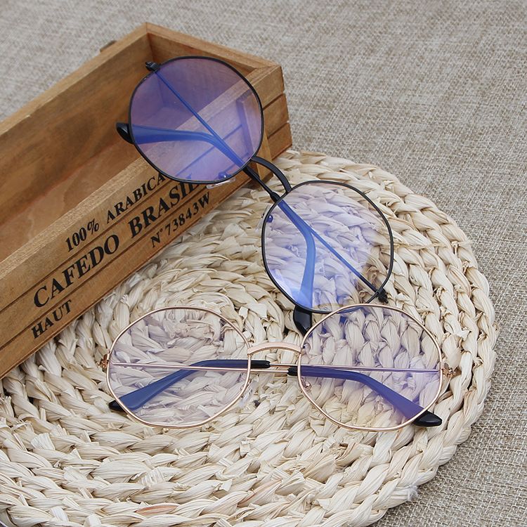 Unisex Men's and women's fashion ultra-light decorative flat glasses round retro metal frame prince mirror_voghion.com