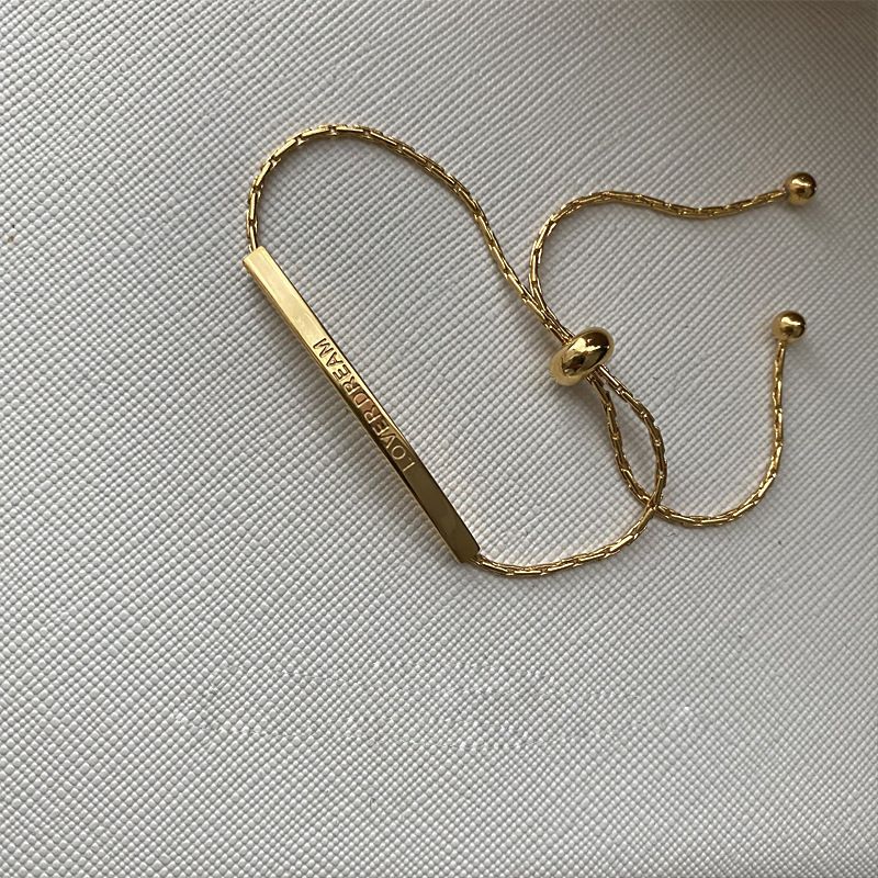 Bracciale con lettera estraibile alla moda per donna, con un tocco di alta qualità, regolabile e resistente allo sbiadimento._voghion.com