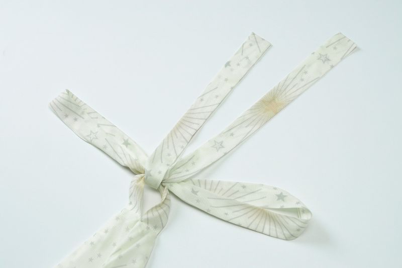 Ευρωπαϊκή και αμερικανική γυναικεία ένδυση 2024 Φθινόπωρο Νέο Casual Γιλέκο Εορταστικό Στυλ Καυτού Κοριτσιού Σέξι Λεπτό Halter Neck Πλισέ Τοπ Γυναικείο_voghion.com