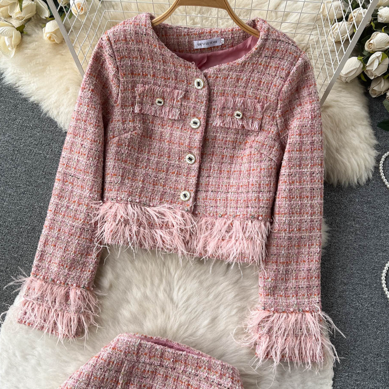 Abbigliamento da donna Autunno e inverno Completo per donna, giacca in tweed con nappe in pelliccia + gonna a due pezzi_voghion.com