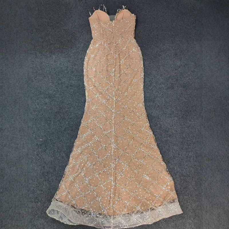 Elegante abito da sera aderente con scollo a V e paillettes perline per donna - Splendido abito da sera per cocktail e eventi formali_voghion.com