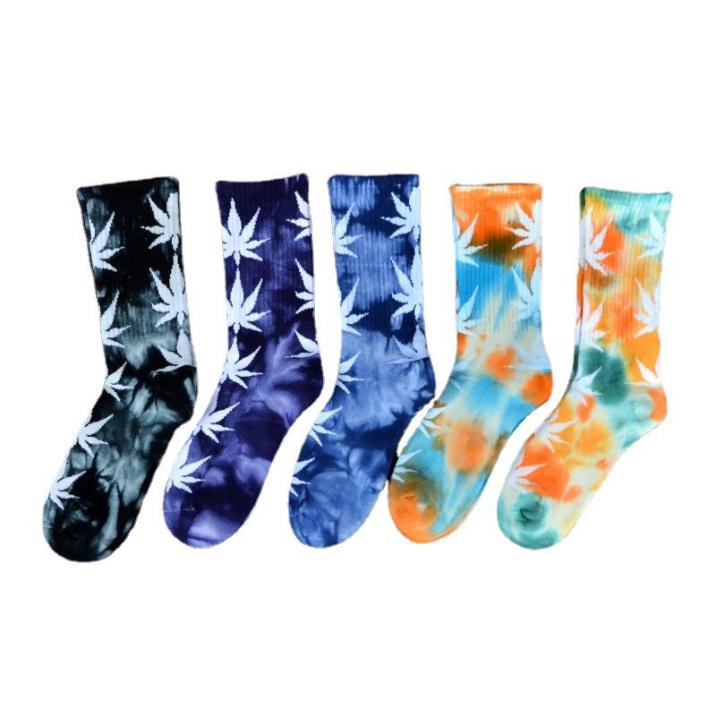 2025d Selected Street Style Tie-Dye Maple Leaf Fashion Skateboard Unisex Non-Slip Cotton Socks_voghion.com