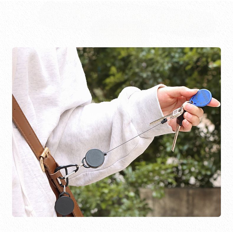 Anti-Lost Anti-Theft Keychain Outdoor Drawstring Buckle ABS Material Round Carabiner Retractable Easy Pull_voghion.com