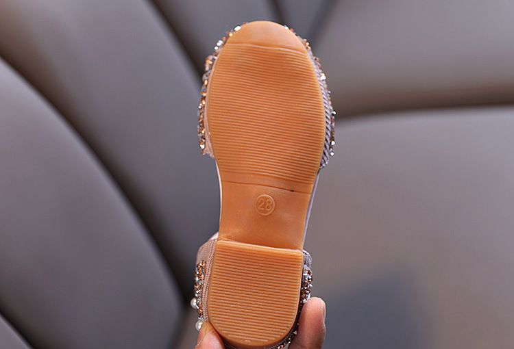 Neu Perle Strass Bogen Kleine Mittlere Kinder Tanz Schuhe Performance Schuhe Halb Sandalen_voghion.com
