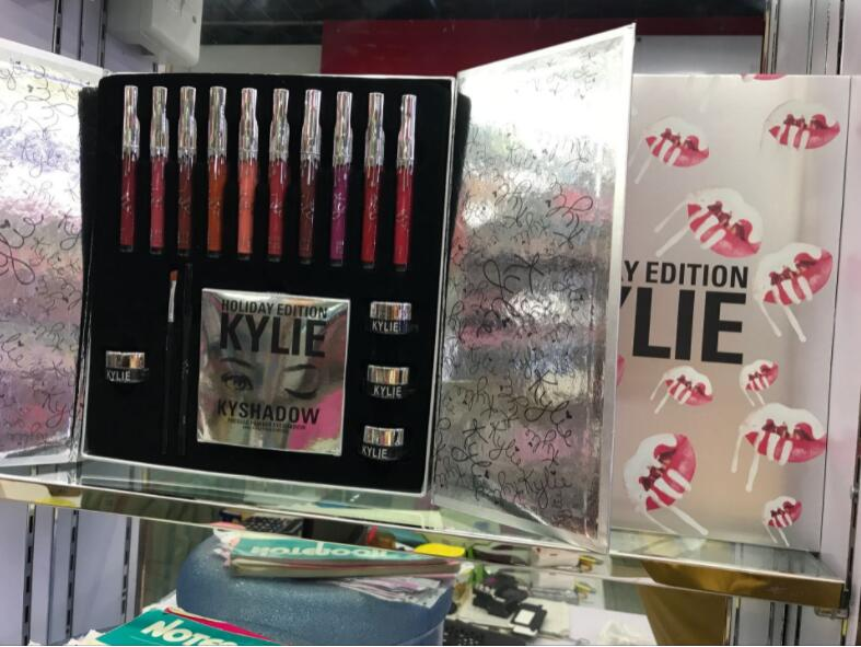 12 Christmas Lip glaze set Kai Matte lip glaze non-stick cup set to keep color_voghion.com