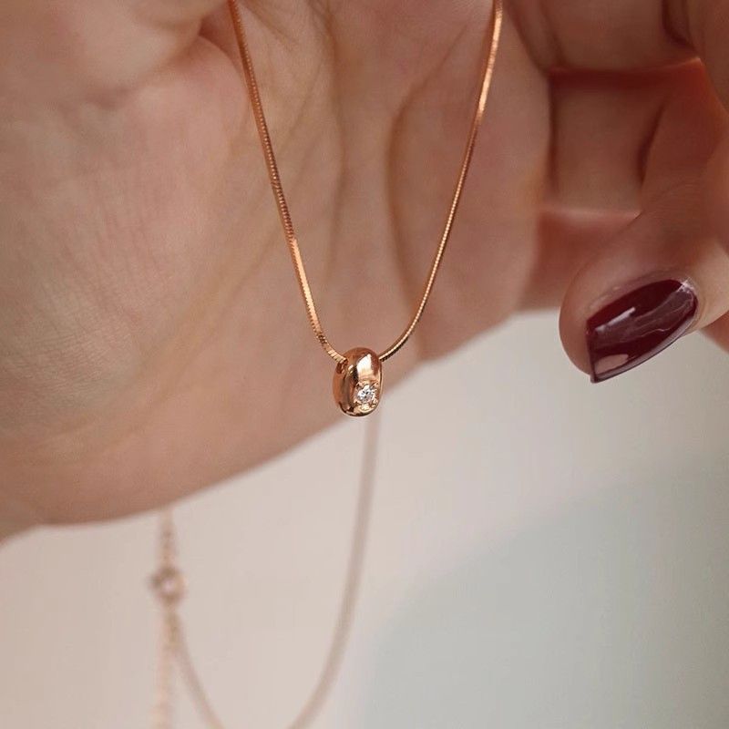 Collana con berretto geometrico minimalista da donna in argento sterling S925, semplice, di alta qualità, versatile, con catena per clavicola, all'ingrosso_voghion.com