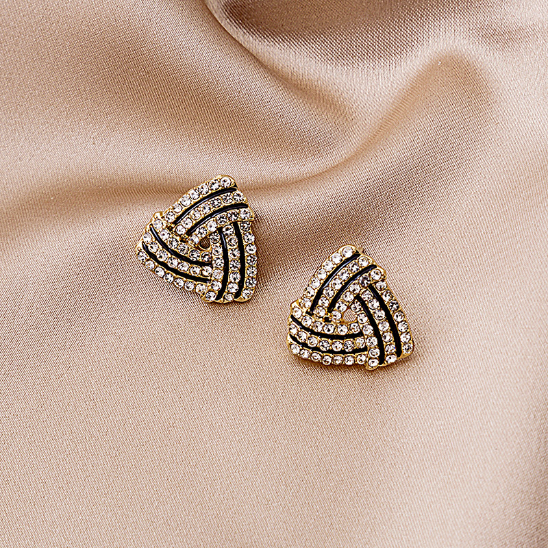 Sier VENUS Sterling Diamond-studded Triangle Earrings Women's Light Temperament Wild Personality Earrings_voghion.com