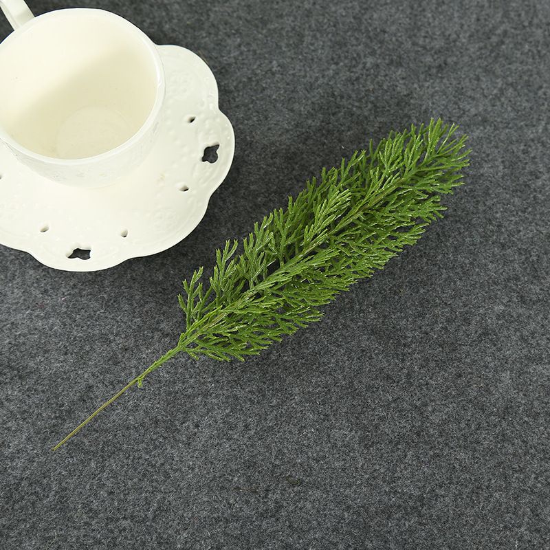 Premium Artificial Christmas Greenery Branches For DIY Wreaths, Trees & Holiday Decorations – Lifelike Pine, Eucalyptus & Foliage Stems_voghion.com