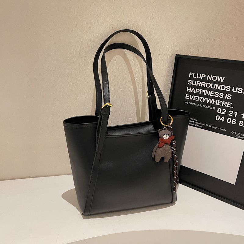 Borsa a tracolla alla moda, semplice, di alta qualità, di grande capacità, per l'autunno e l'inverno 2024, per le donne_voghion.com