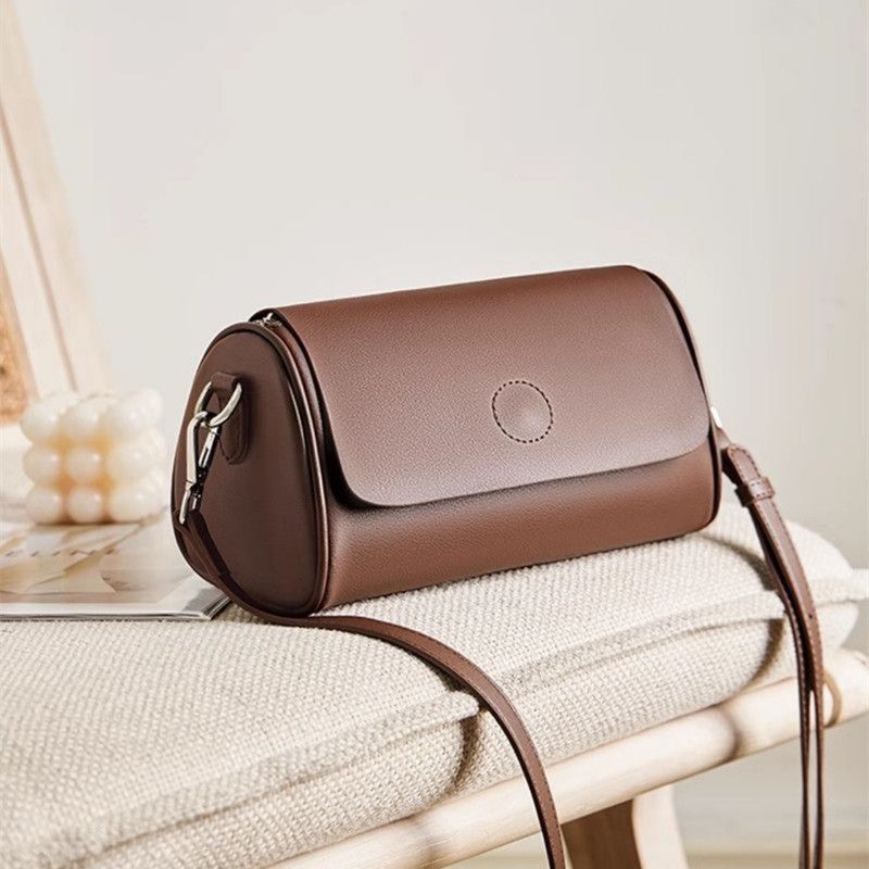 Borsa a tracolla versatile di alta qualità con cuscino elegante da donna, nuova collezione primavera estate 2024_voghion.com