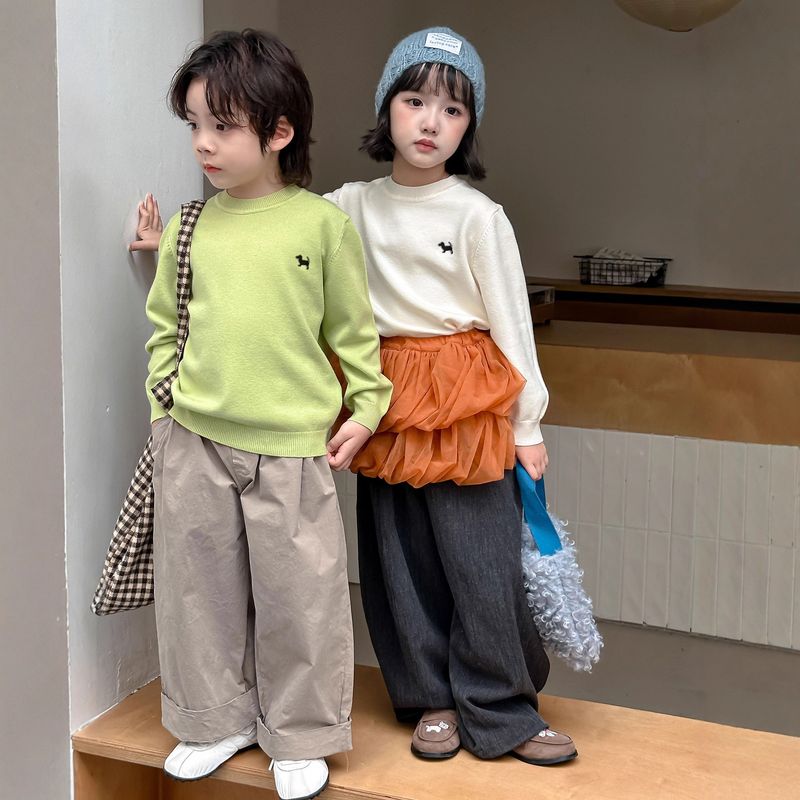 Children's Knitted Girls, Autumn Winter New Embroidered Loose Fit Round Neck Stylish Base Sweater For Boys And Girls_voghion.com