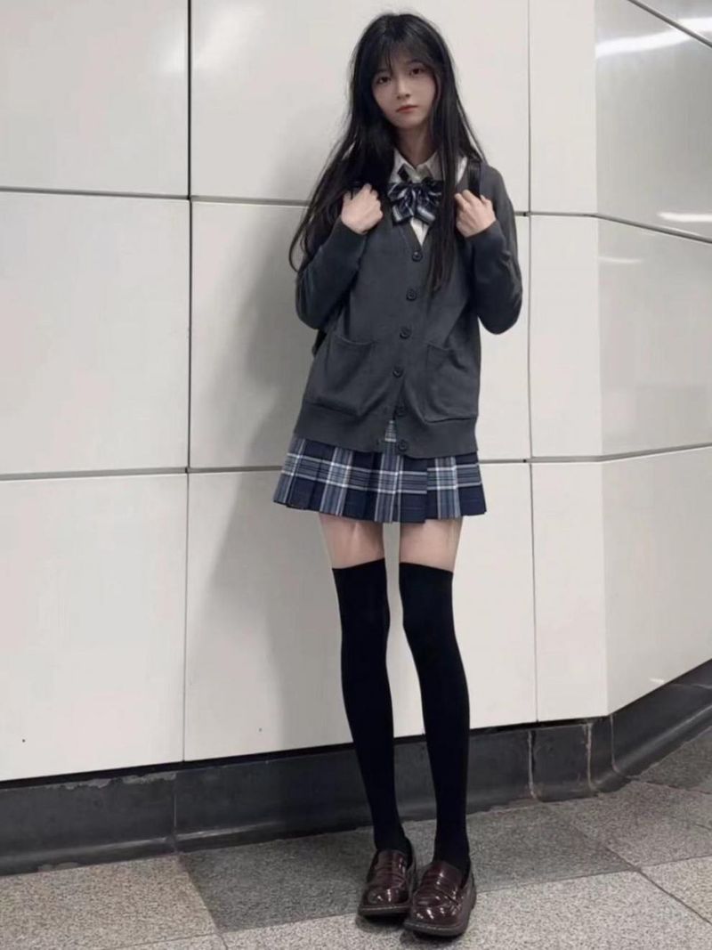 Autumn college style dark gray JK uniform jacket knitted sweater cardigan long sleeved top soft girl set_voghion.com