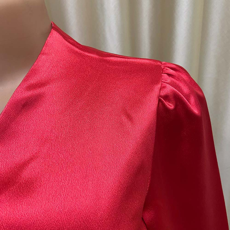 Top da pendolare con scollo a V, temperamento, maniche a lanterna, tinta unita, da donna_voghion.com