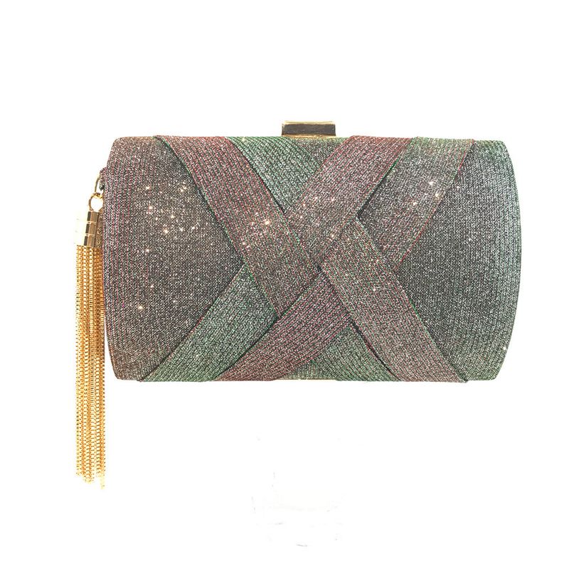 Borsa da sera con pochette in raso con nappe cangianti da donna 2021_voghion.com