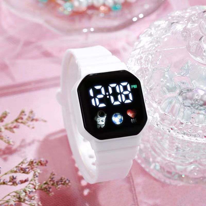 Heißer Verkauf Multifunktionale kinder Wasserdichte Sport Elektronische Student Matcha Rosa Astronaut Dual Display Uhr_voghion.com