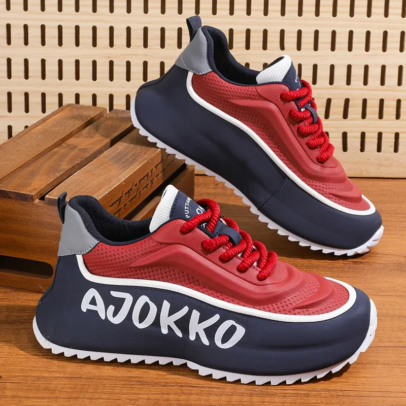 2025 Spring And Autumn Flying Mesh Surface Breathable New Non-slip Fashion Breathable Flat Leisure Sports Men Walking Loafers_voghion.com