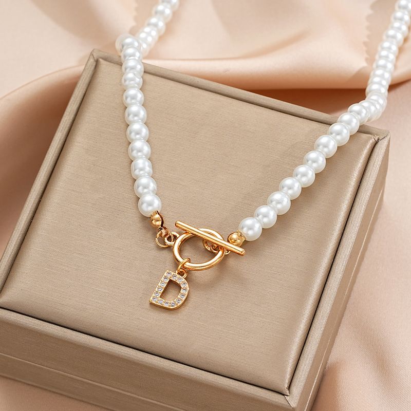 2025 Women Fashion Fashion A-Z women's gold initial pendant, pearl chain, English necklace, jewelry, letter gift_voghion.com