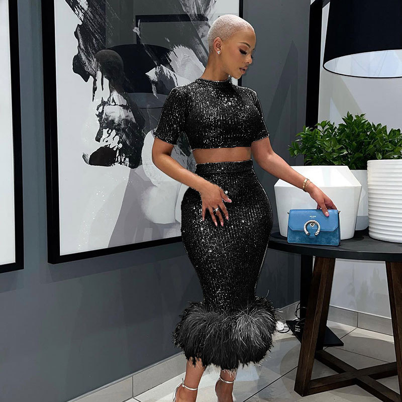 Gonna a un passo, sexy, senza piume, con paillettes, a maniche corte, con copertura dei fianchi, alla moda, da donna_voghion.com