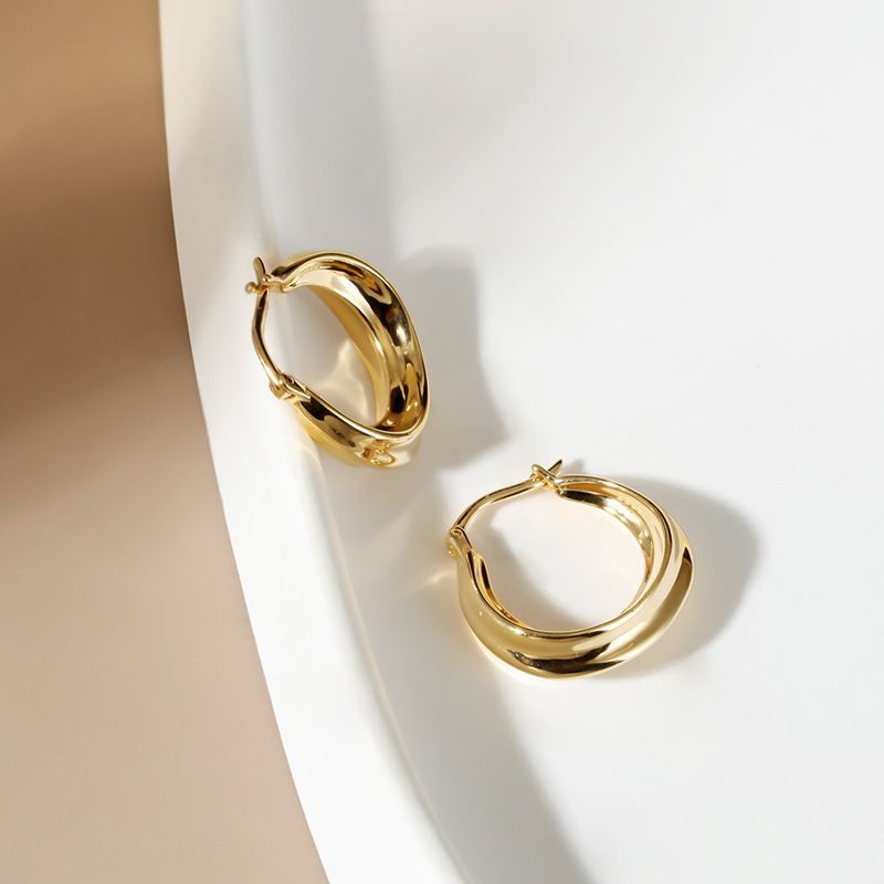 Ear Sterg Sier Horseshoe Buckle Stripe Earrings Niche Minimalist Versatile Retro Elegant Jewelry Korean Women's_voghion.com