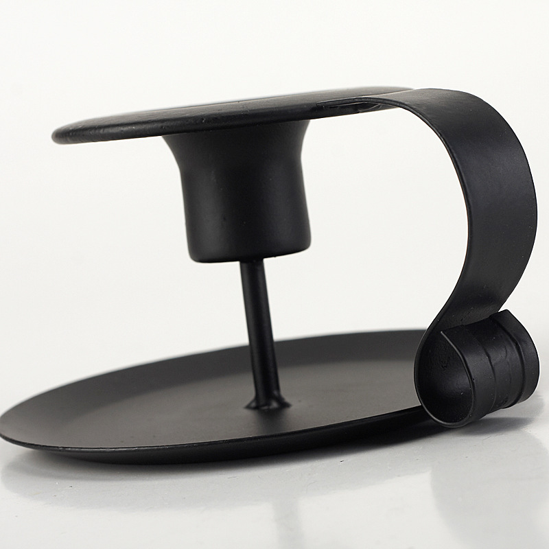 Ornamenti per portacandele da tavolo da pranzo in ferro in stile europeo, accessori per la casa transfrontalieri, oggetti di scena per cene a lume di candela, portacandele_voghion.com