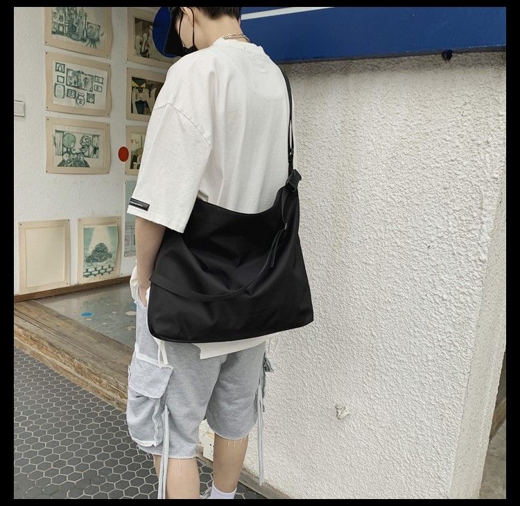 Bag Pure Color Nylon Tide Large Capacity Men's Bag_voghion.com