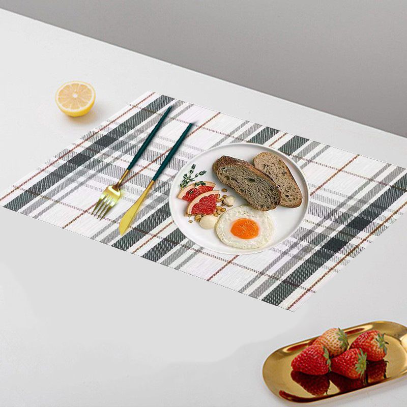 Sets de table à carreaux en PVC - Sets de table résistants à la chaleur pour assiettes et bols (antidérapants et multi-usages pour les tasses à café et à dîner)_voghion.com