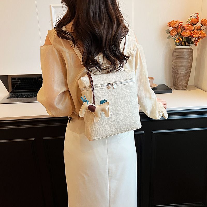 Shoulder for women 2024 new style, niche texture, simple white, college commuting handbag, single shoulder bag_voghion.com