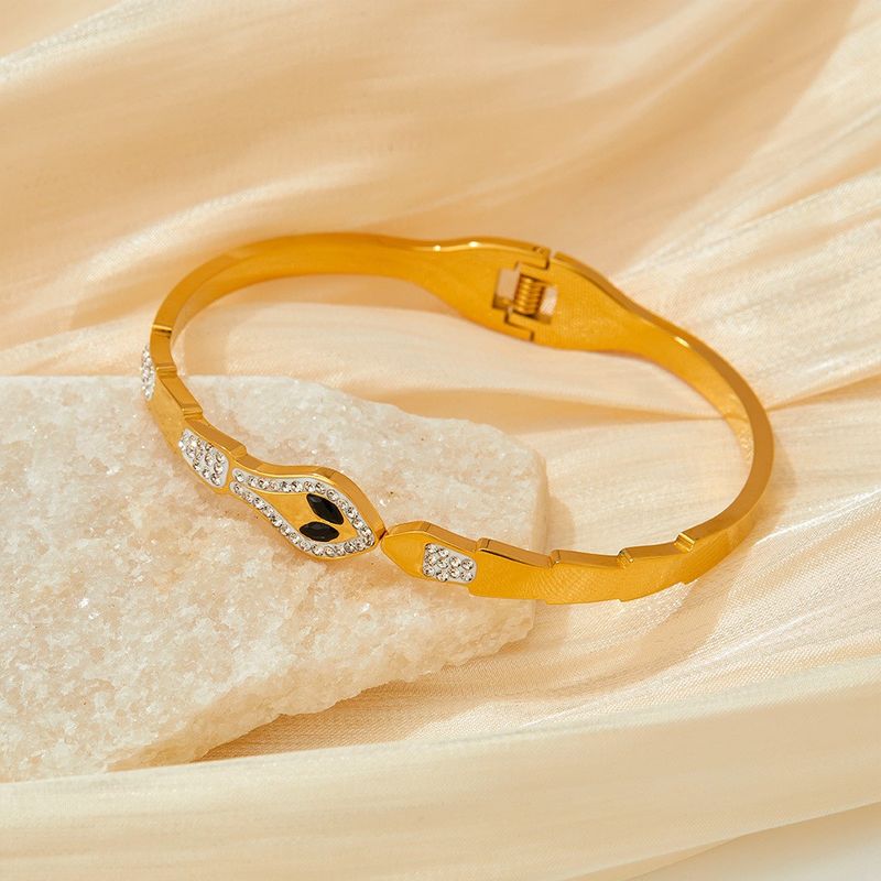 Moderne artistieke slangarmband van roestvrij staal 304, verguld met 16 karaat witgoud en strass in bulk_voghion.com