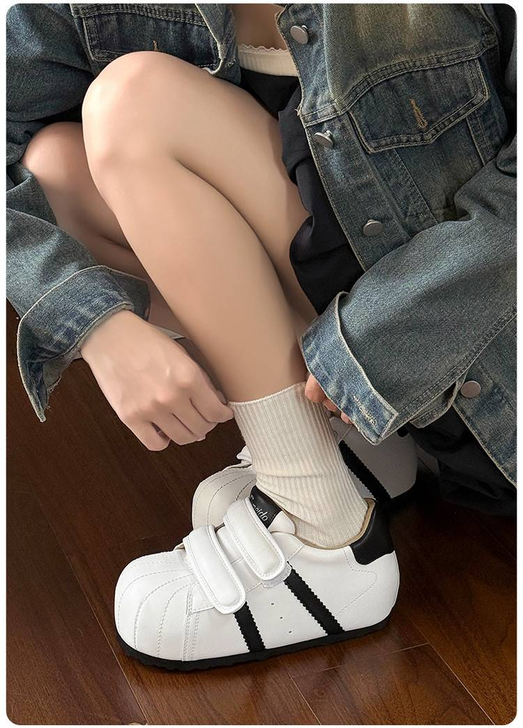 Cameido Women's Plush & Leather Casual Shoes - Round Toe, 1CM Heel, Lightweight Foam Sole - White_voghion.com