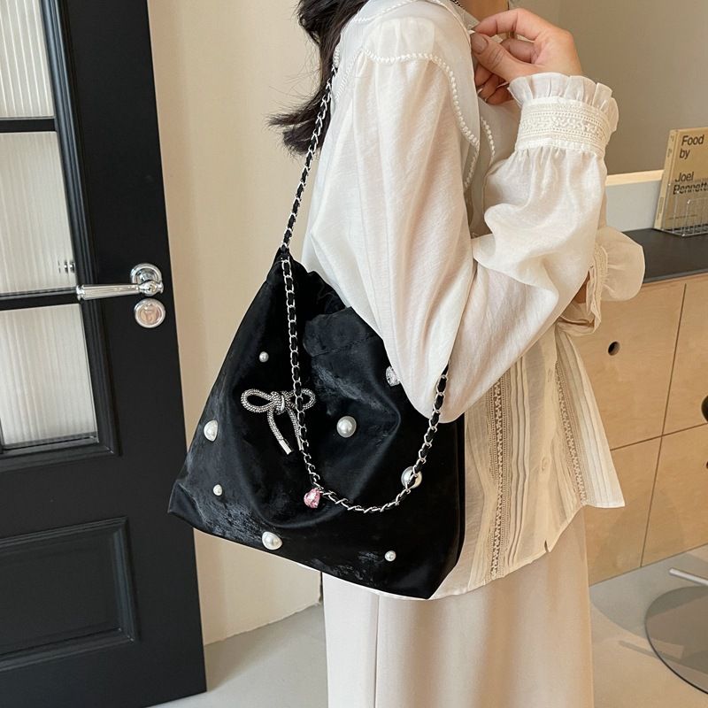 Borsa a secchiello semplice e casual nuova primavera ed estate 2024 della moda coreana da donna_voghion.com