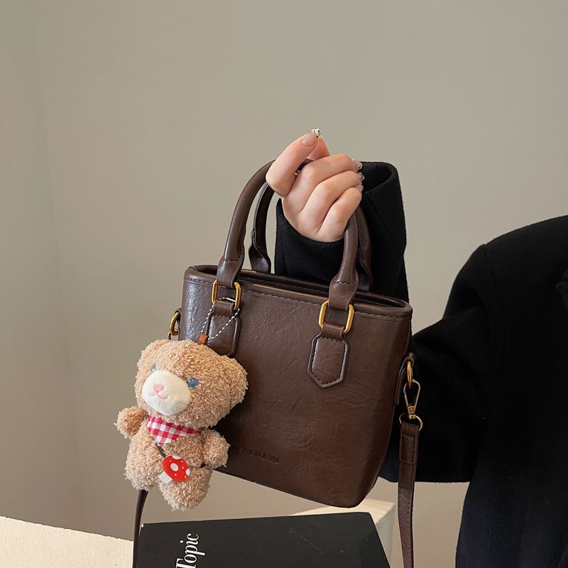 2024 Autumn Winter New Korean Version Exquisite Handheld Fashion Bucket For Women Simple Single Shoulder Crossbody Bag_voghion.com