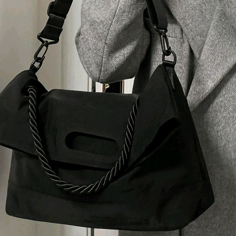 Borsa a tracolla nera con tracolla larga, nuova moda 2025, per studentesse, borsa da viaggio versatile di alta qualità_voghion.com