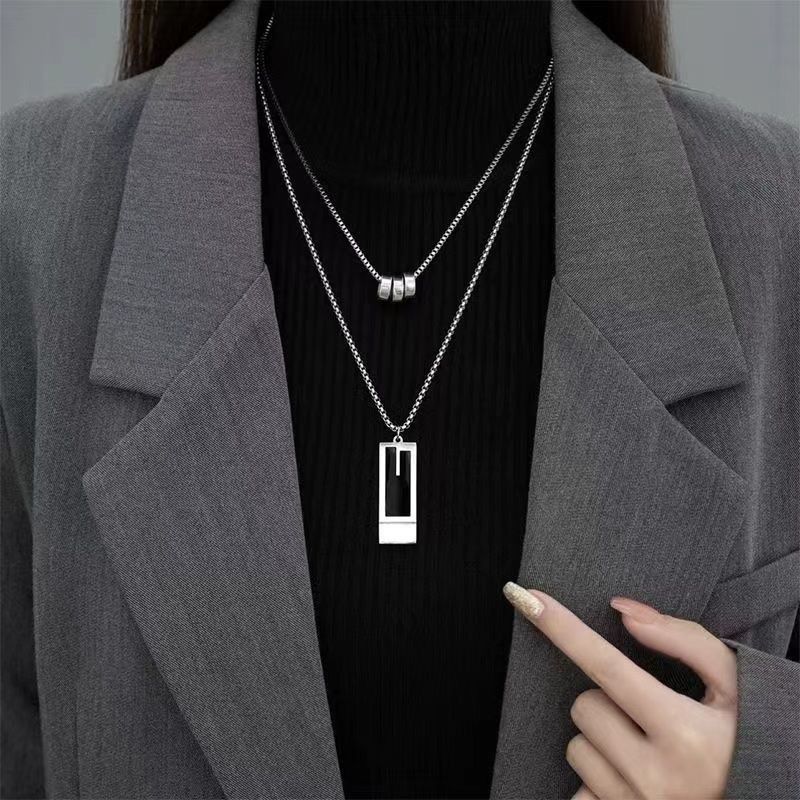 Collana con tre anelli rotondi a barra lunga per uomo, in acciaio al titanio, a doppio strato, impilati, 2023, nuovo design di nicchia, hip-hop di fascia alta_voghion.com