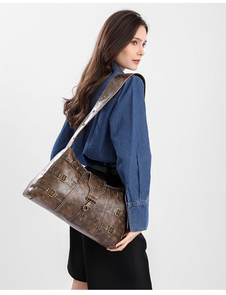 2025 New PU Leather Shoulder Bag Wide Strap Retro Large Capacity Heavy Metal Punk Vintage Tote Handbag_voghion.com