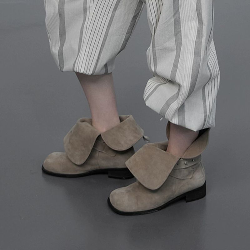 Schaffell-Version des Zwei-Wege-Falt-Western-Cowboys für Damen, 2025 Herbst und Winter Neue dicke Ferse Mitte der Wade, Martin Farbe Modische Hundert_voghion.com