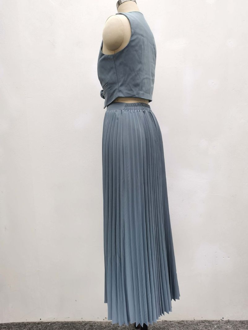 Damenbekleidung, neue Anzüge für Damen, Sommer, ärmellose Weste, halblanger, plissierter langer Rock, zweiteiliger Anzug_voghion.com