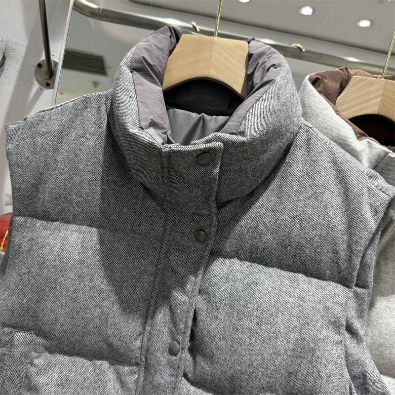 Damen-Steppweste mit Stehkragen – Kurze Pufferweste mit Entendaunenfüllung (Grau/Weiß, M-L)_voghion.com