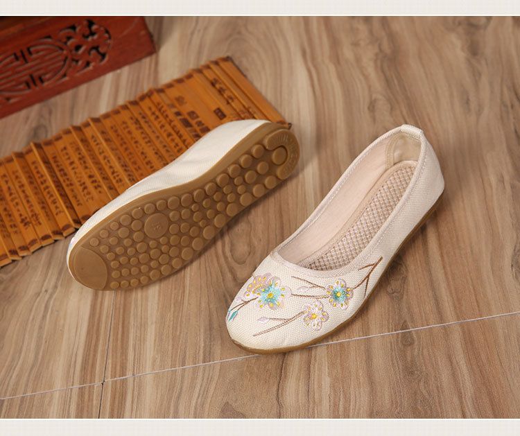 Damenschuhe Alte Peking-Stoffschuhe Kuhsehne Atmungsaktive Baumwolle und Leinen Flache bestickte Damenschuhe Rutschfeste Einzelschuhe Retro-Schuhe_voghion.com