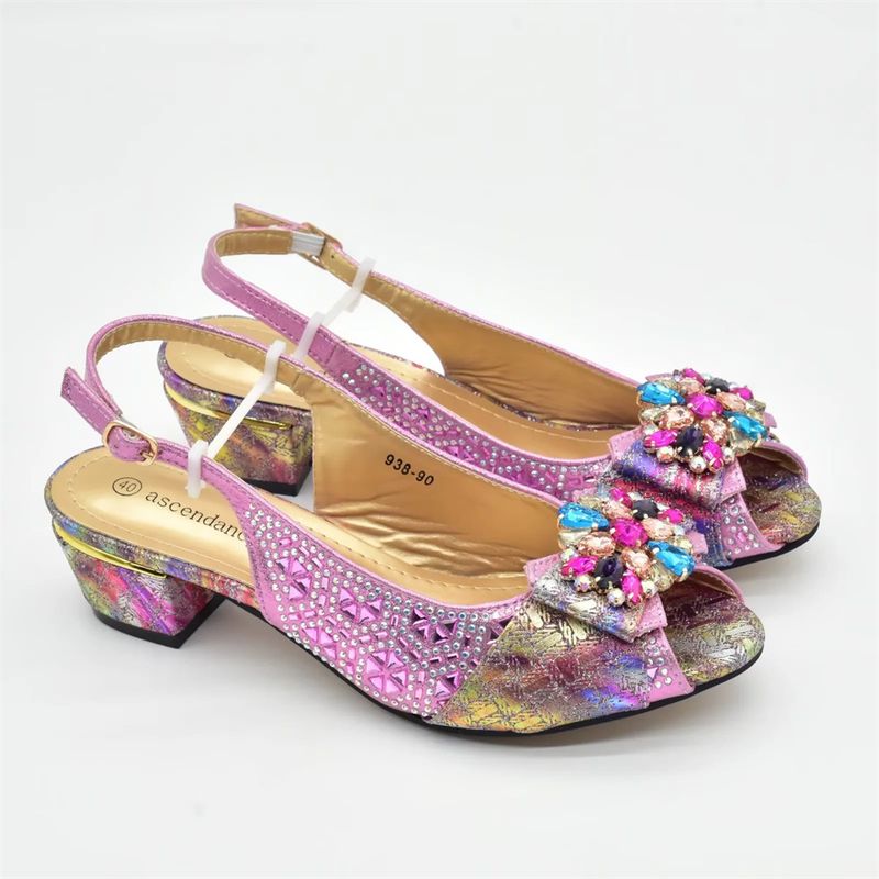 Skotaske med diamantpressetilbehør blomsterspænde højhælede sandaler Mode banket bryllupsfest_voghion.com