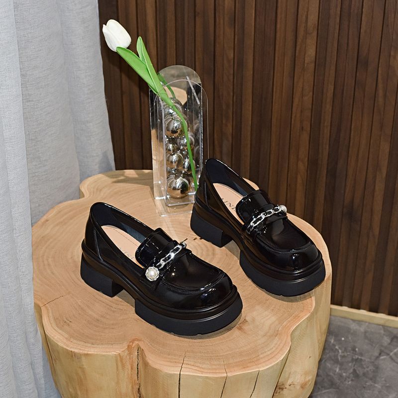 Women's Chunky Shoes With Sponge And Pearl Heels Women's Music Shoes College Style_voghion.com