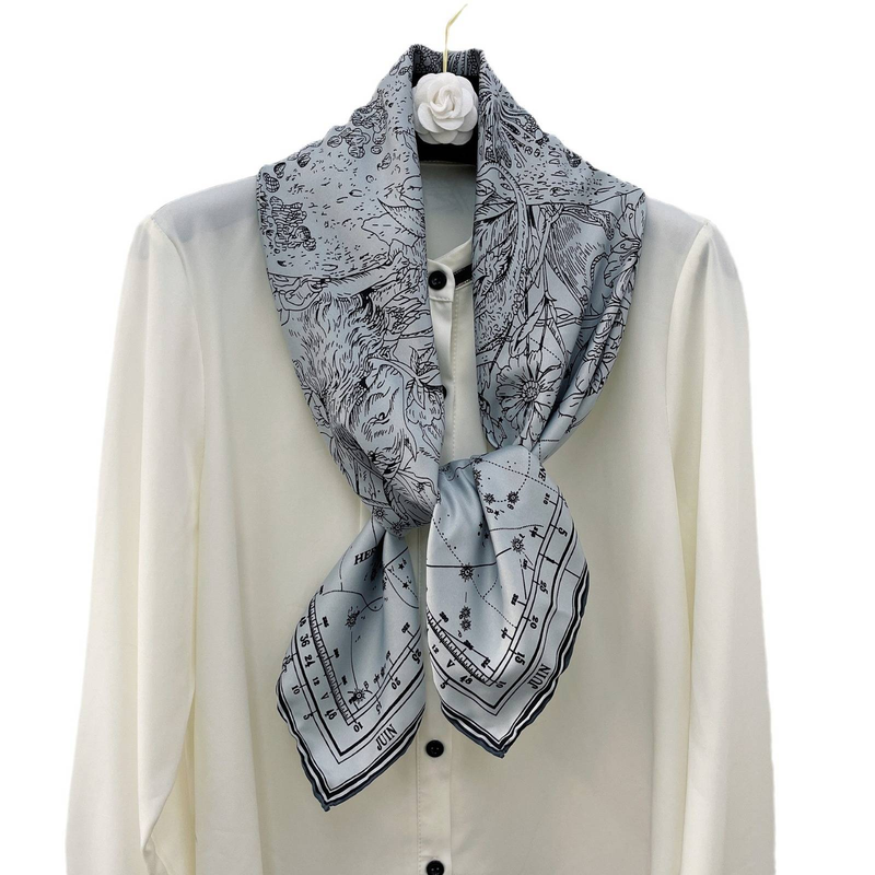 The new hand-rolled edge senior sense of printed Muslim wrap head scarves all match women warm scarf square wholesale_voghion.com