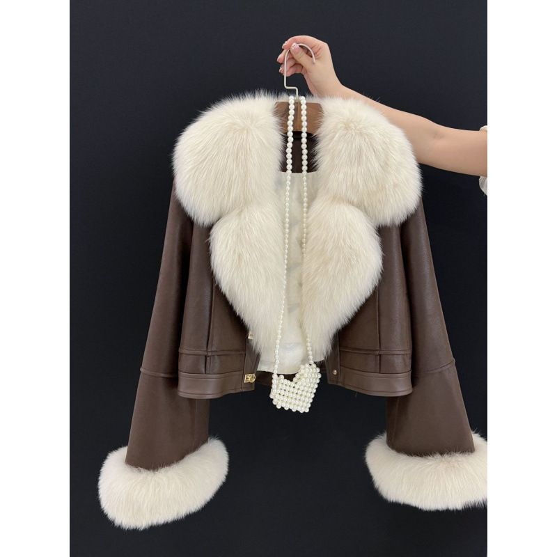 Giacca corta con collo in pelliccia sintetica di alta qualità e piumino d'anatra bianco al 90% - Elegante cappotto da motociclista in pelle scamosciata per il calore e la moda invernali_voghion.com