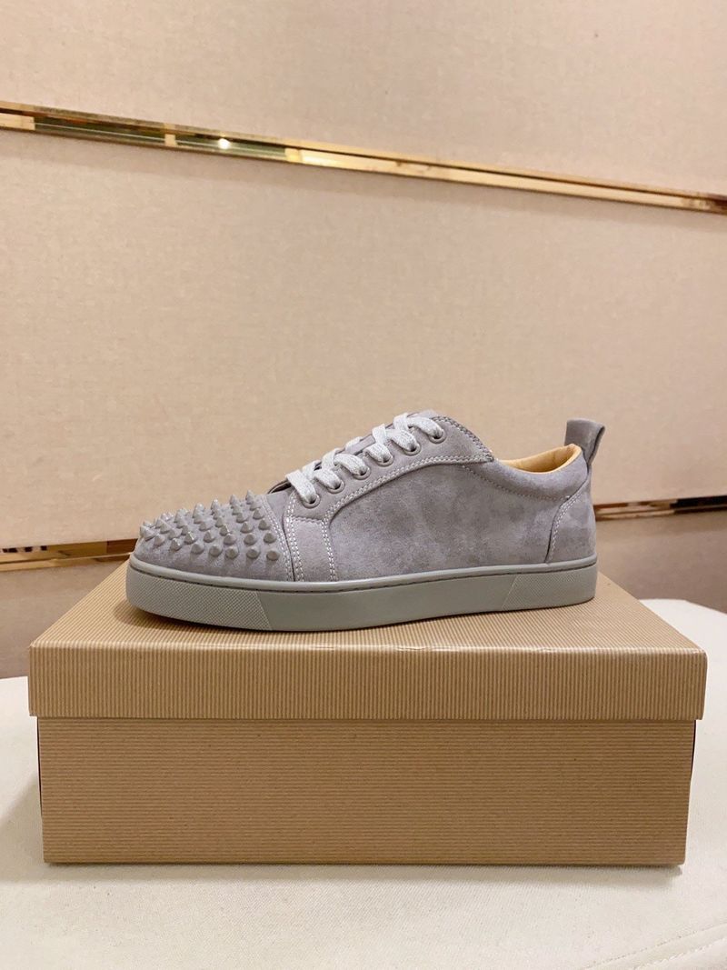 Neuer Stil 2025 Neue Herren Trendy Marke Casual Sports High-End Sneakers Patchwork Rivet Fashion Rote Sohle Weiße Schuhe_voghion.com