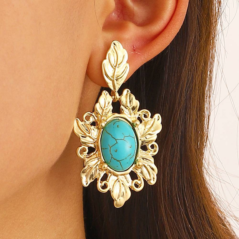 Orecchini in pietra di pino Palazzo Orecchini a foglia antica occidentale retrò_voghion.com