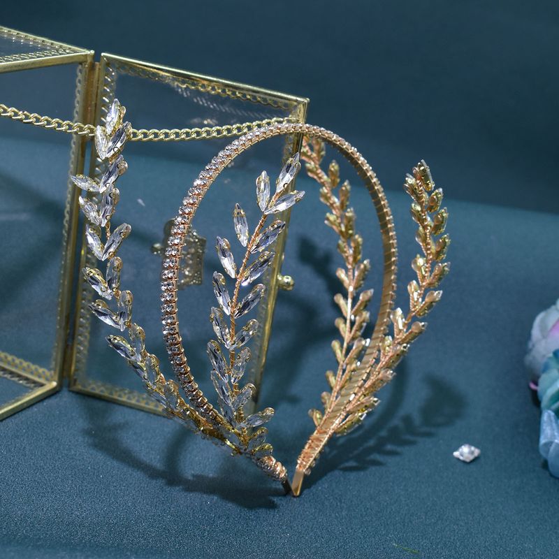 Cerchietto per capelli da donna con strass di cristallo fatto a mano, accessori per capelli da sposa, elegante design floreale, diamanti in argento e oro_voghion.com