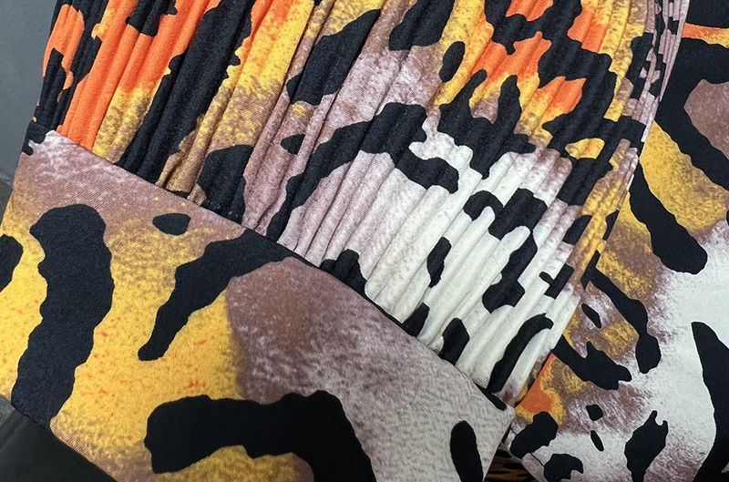Women's Clothing digital printing lantern long sleeved pleated waist comfortable top with trousers set clearance_voghion.com