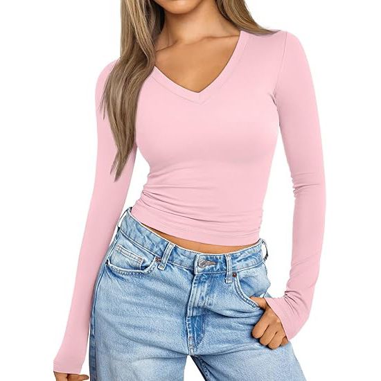T-shirt a maniche lunghe con scollo a V slim fit da donna - Blusa in seta di latte elasticizzata per strati_voghion.com