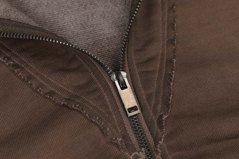 Felpa con cappuccio destrutturata da uomo – Felpa oversize con zip, stampa grafica e dettagli con bordi grezzi (rosso/grigio)_voghion.com